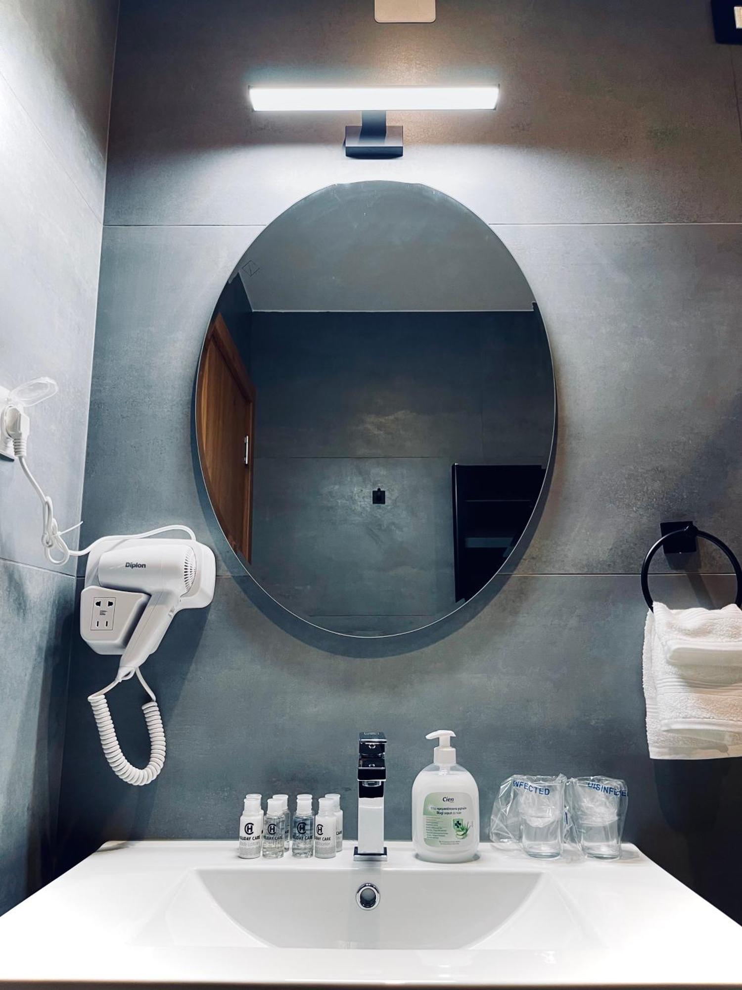 Mozaik Apartments & Spa - Modern 4-Star Apartments With Exclusive Private Spa Wellness In The City Center - Sauna, Jacuzzi, Turkish Bath - Free Parking, Wi-Fi - Rooms & Apartments Ćuprija Exterior foto